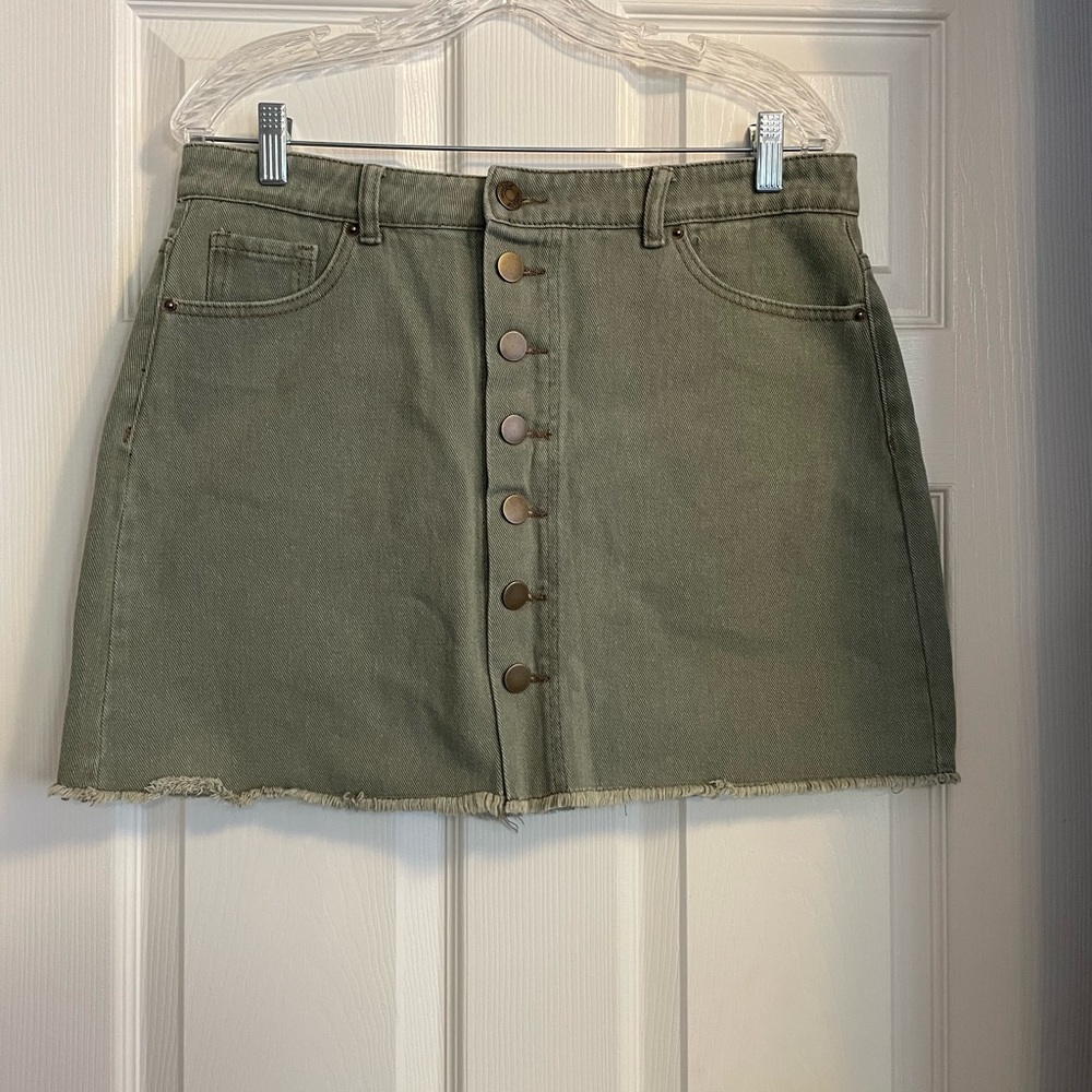 MudPie Fitz Denim Button Down Skirt- Size M